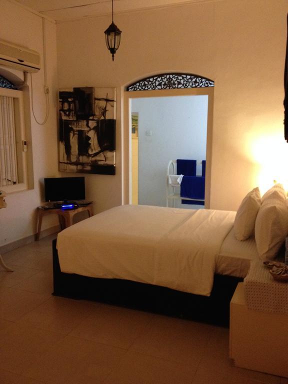 Fire Dragon Hideaway Hotel เนกอมโบ ห้อง รูปภาพ
