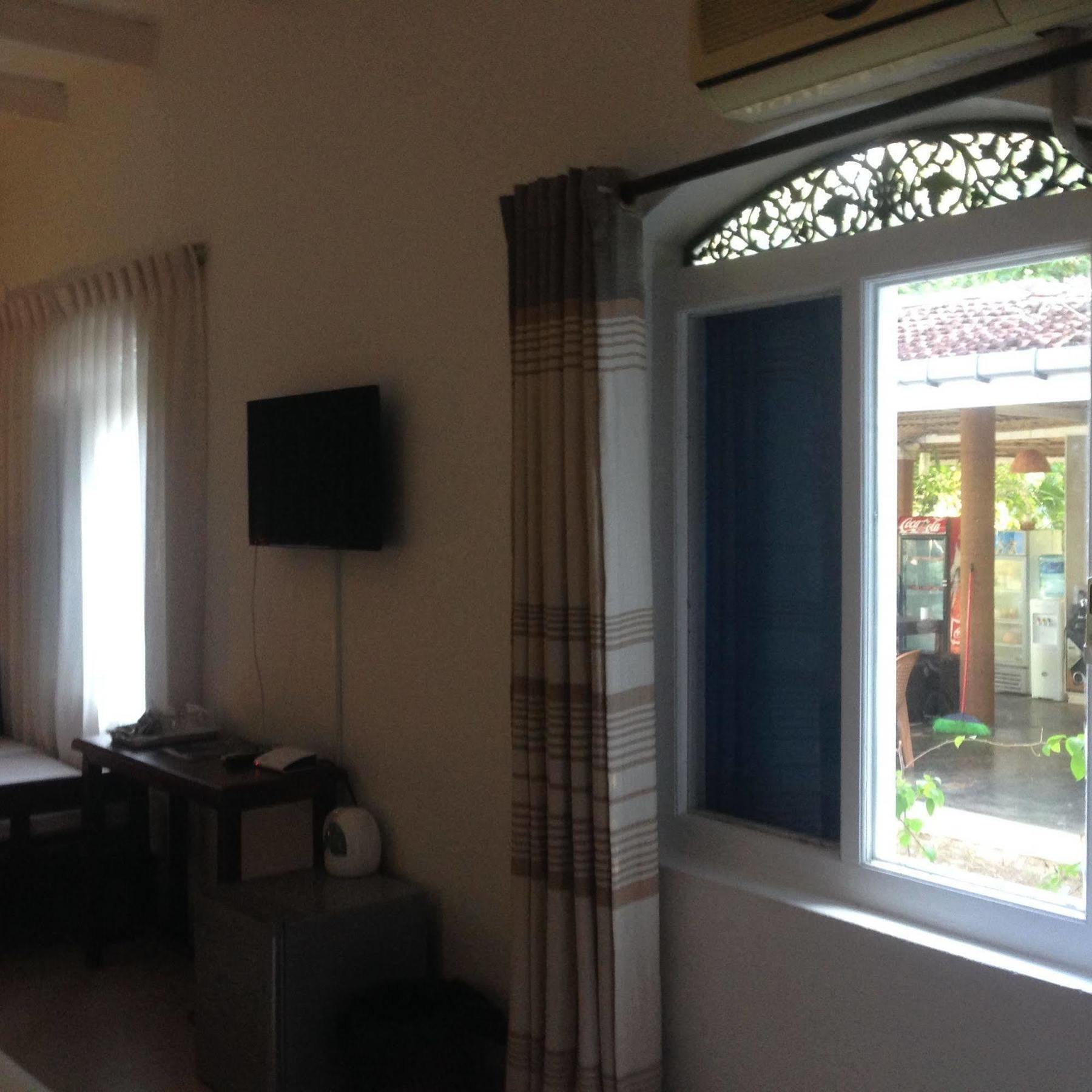 Fire Dragon Hideaway Hotel เนกอมโบ ภายนอก รูปภาพ